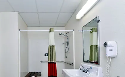 Red Roof Inn Sandusky - Milan