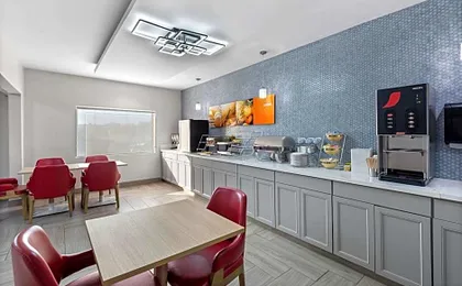 Comfort Inn & Suites Mason City - Clear Lake