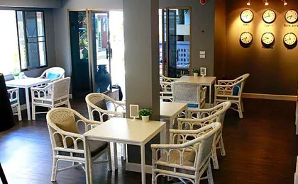 Hotel Alley