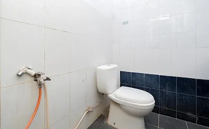 RedDoorz Syariah At Danau Maninjau Sawojajar