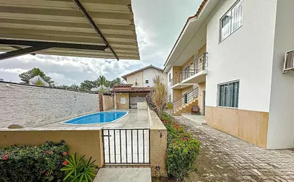 Apto Térreo a 900m da Barraca do Gaúcho, condomínio com piscina e área Gourmet