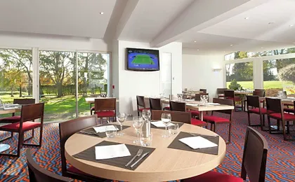 Holiday Inn Lille Ouest Englos By IHG