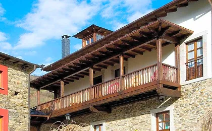 Hotel y apartamentos rurales L'Anceo
