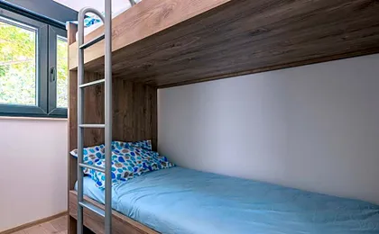 Apartmani Curic beachfront by Pag tours