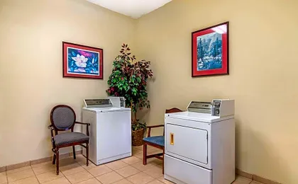 Comfort Suites - Jefferson City