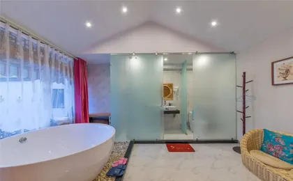 Ling He Boutique Inn
