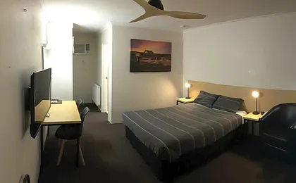 Cooma Motor Lodge Motel