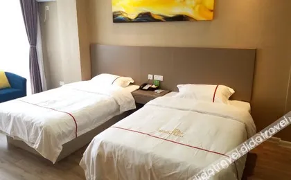 Yuexiang Holiday Hotel