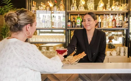 Bar Lounge