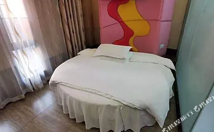 Shanghai Hongxuan Chain Hotel