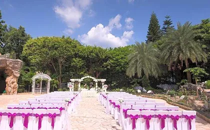 Noah’s Ark Hotel & Resort