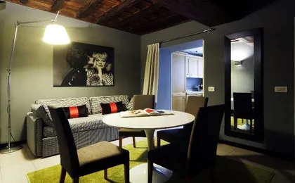 THE TELEGRAPH SUITES
