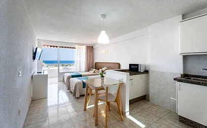 Apartamentos Borinquen