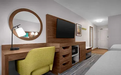 Hampton Inn Yorkville