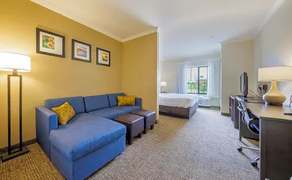 Comfort Suites Lawton Near Fort Sill