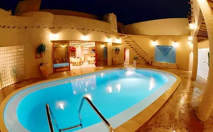 Al Liwan Suites
