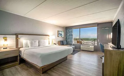 La Quinta Inn & Suites by Wyndham Cocoa Beach Oceanfront