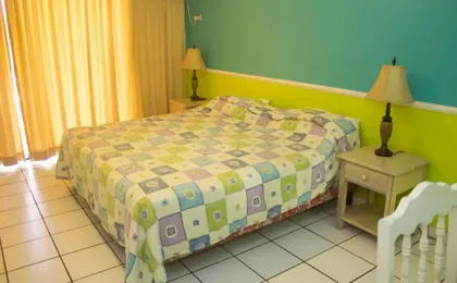 Chrisanns Beach Resort