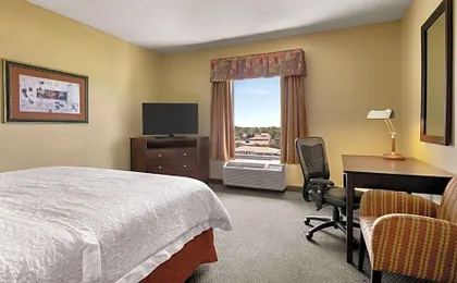 Hampton Inn & Suites Lawton