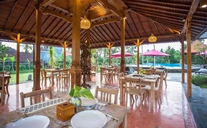 Nyoman Ada Resort
