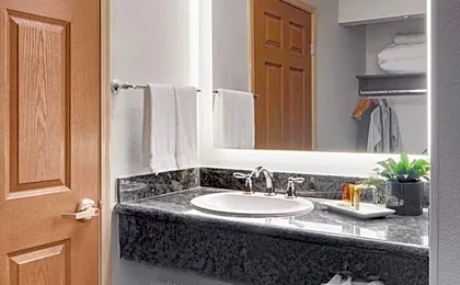 Ayres Suites Mission Viejo – Lake Forest