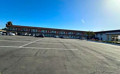 Dixie Orange County Hotel
