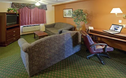 Americas Best Value Laguna Inn & Suites