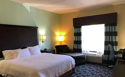 Hampton Inn & Suites Nashville @ Opryland