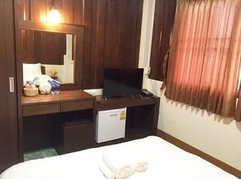 Phrasing Guesthouse