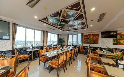 Chalcedony Grand Hotel