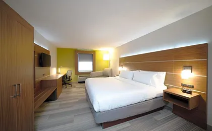 Holiday Inn Express Prince Frederick By IHG