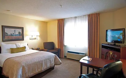 Candlewood Suites Salina By IHG