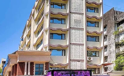 Ramee Guestline Hotel Khar, Mumbai