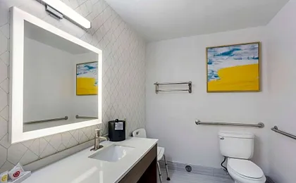 Comfort Inn & Suites Voorhees/Mt. Laurel