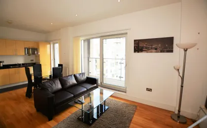 Zen Apartments - City Airport London