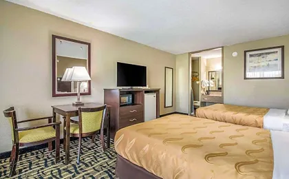 Quality Inn & Suites York East