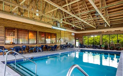 The Shore Club Wisconsin, an Ascend Collection Hotel