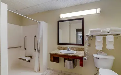 Comfort Inn Bismarck