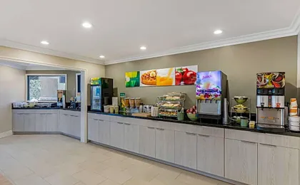 Quality Inn & Suites Anaheim Maingate