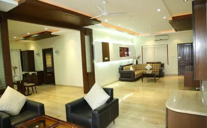Swan Suites