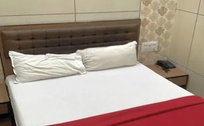 Hotel Royal Residency