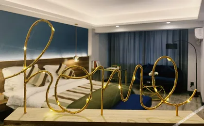 Instant Home Selection Hotel (Wuhan Guanlan International Wuhan International Expo Center)