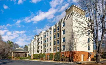 Comfort Suites near Birkdale Village - Huntersville