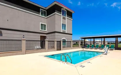 La Quinta Inn & Suites by Wyndham Midland North