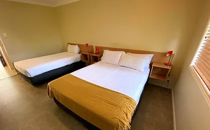 Country Roads Motor Inn Gayndah