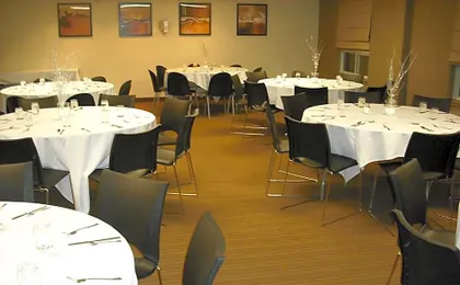 Super 8 by Wyndham Peterborough