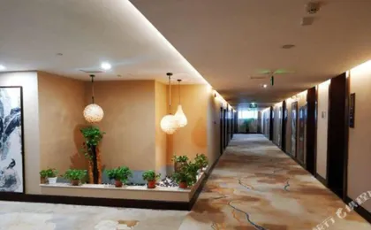Zhaozhou Impression Hotel