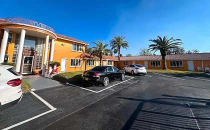 Super Inn By Oyo Daytona Beach Near Airport