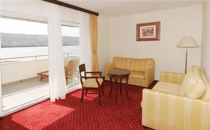HOTEL MERIDIJAN