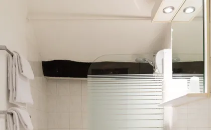 Hotel D Win